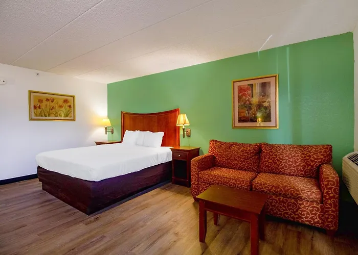 Hotel Square Central, I-44 By Oyo